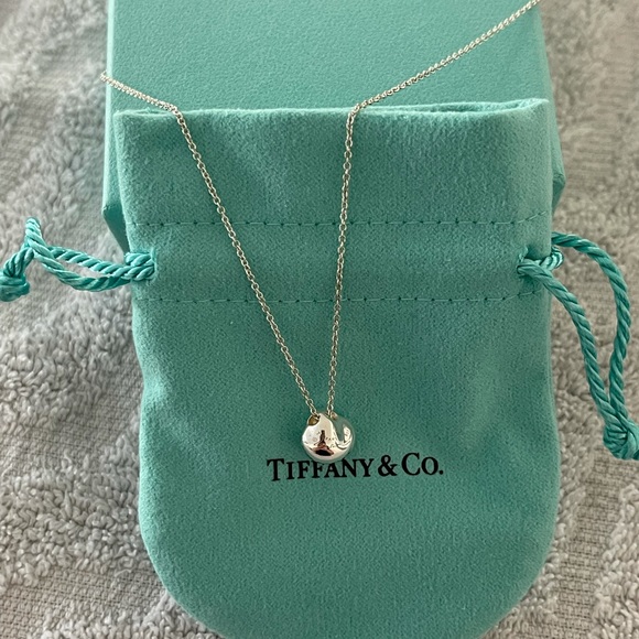Authentic Rare Tiffany & Co Elsa Peretti Bean Nugget Necklace - Picture 4 of 13